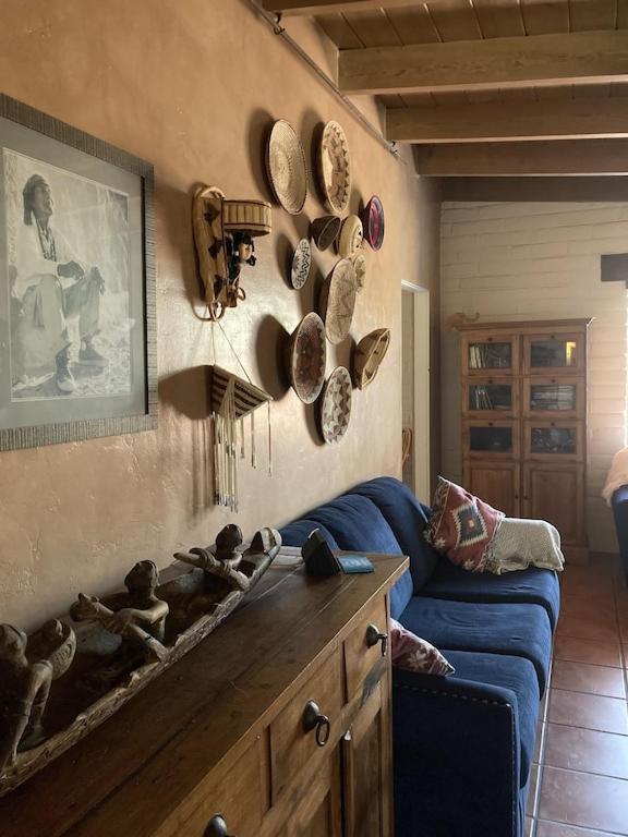 Casa Azul - Cute Centrally Located Adobe With Large Fenced Outdoor Living For Pets And Adults, Non-Smoking 土桑 外观 照片