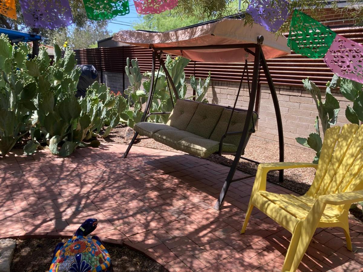 Casa Azul - Cute Centrally Located Adobe With Large Fenced Outdoor Living For Pets And Adults, Non-Smoking 土桑 外观 照片